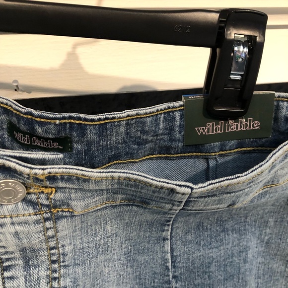 Wild Fable Jean Shorts - Picture 2 of 4